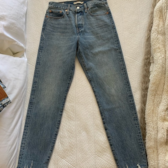 Levi’s Jeans - Picture 1 of 5